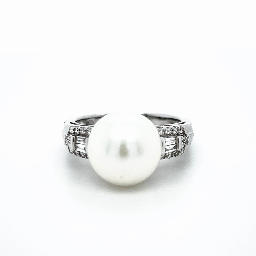 Diamond-Pearl Ring