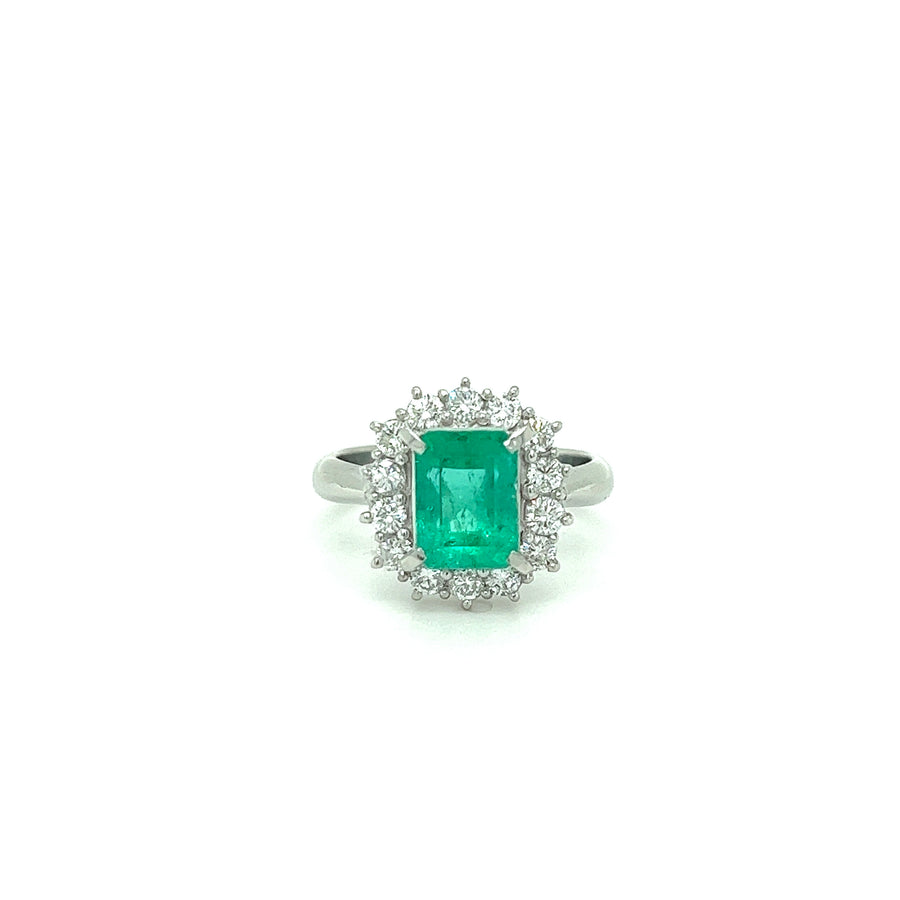 Diamond green emerald ring