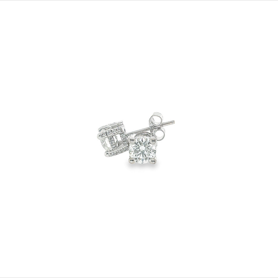 Diamond stud earrings 1.80Ct .