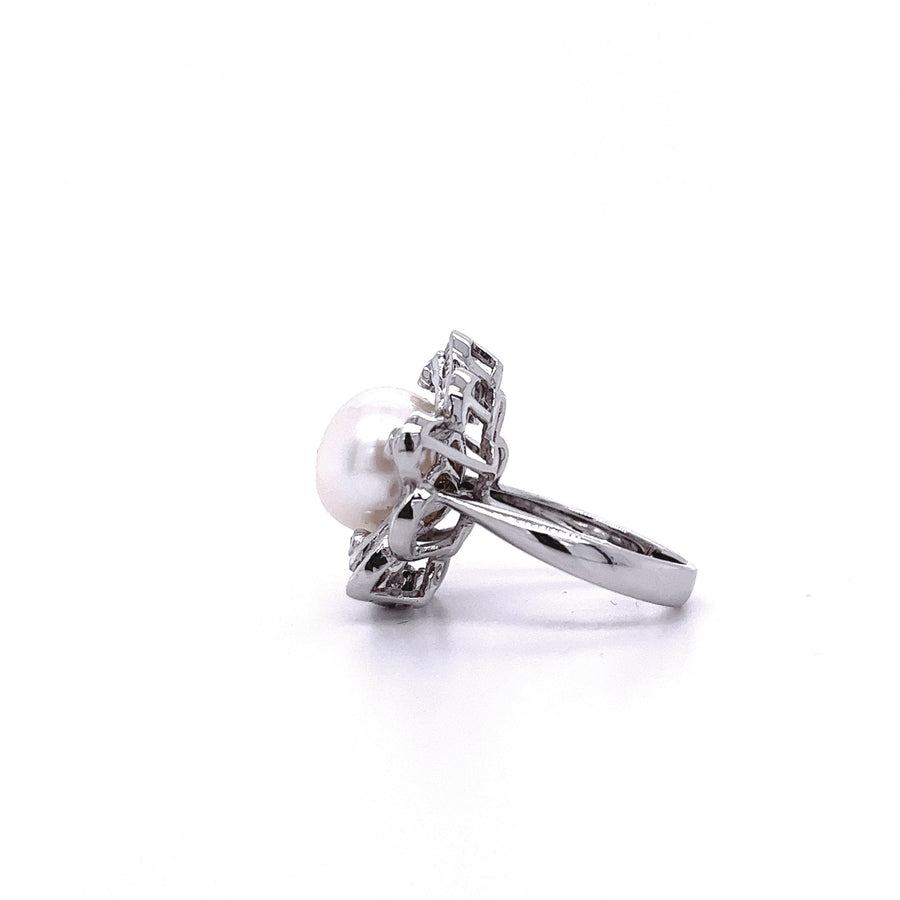 Diamond-Pearl Ring