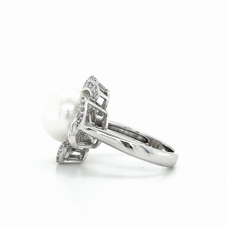 Diamond-Pearl Ring