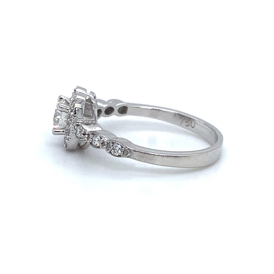 Diamond ring engagement ring